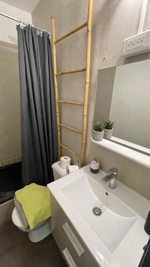 Studio Cocooning Hauteur De Saint-Raphael Luaran gambar